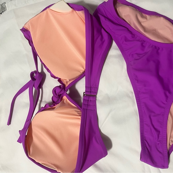 Victoria Secret two-piece swimsuit - Picture 5 of 7